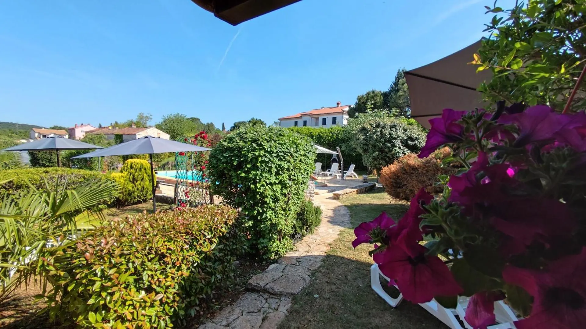 Holiday park Poolside Compact Family Cottage Lea Rovinjsko Selo
